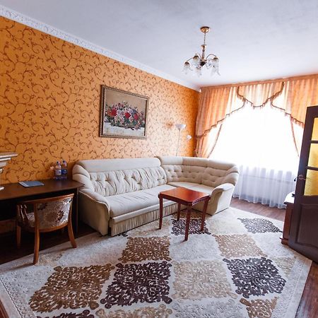 Leninogorsk Hotel Altay מראה חיצוני תמונה