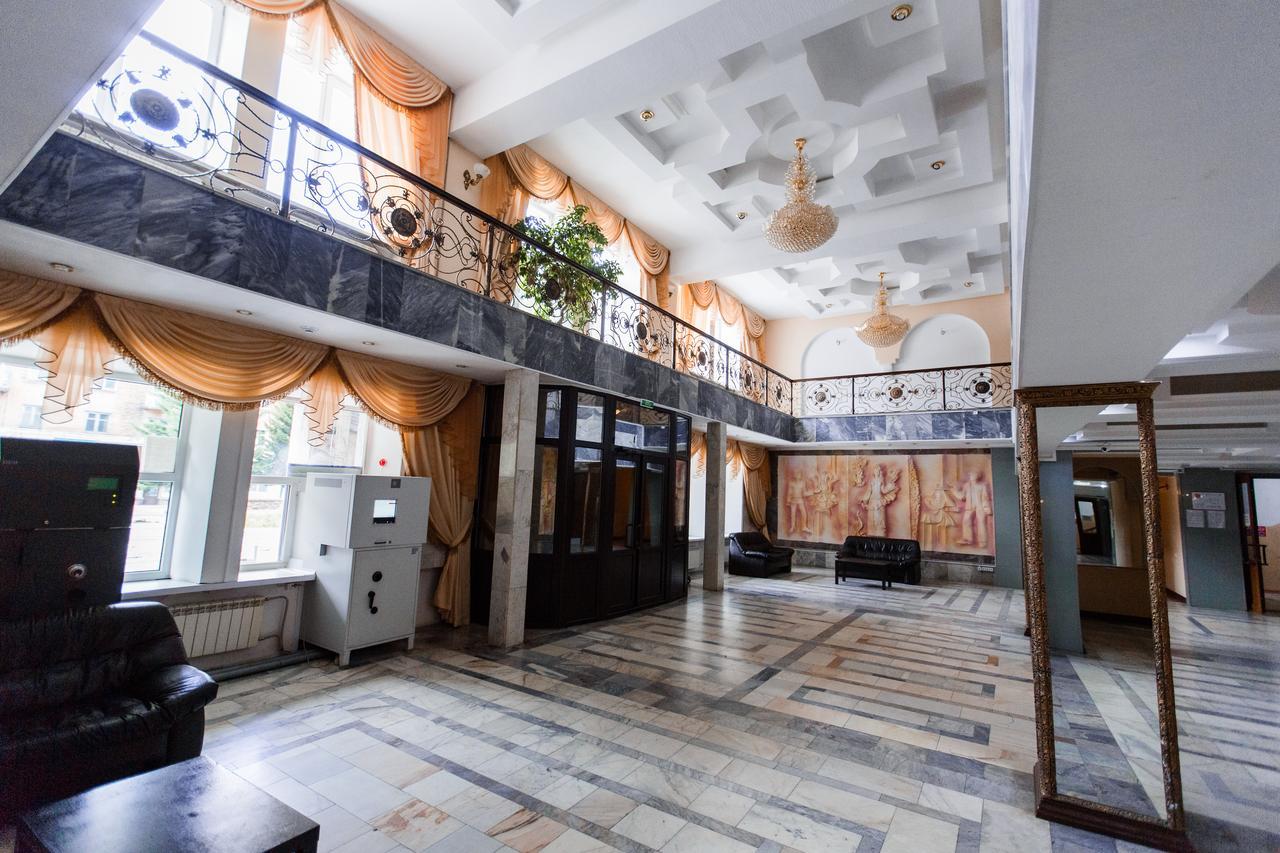 Leninogorsk Hotel Altay מראה חיצוני תמונה