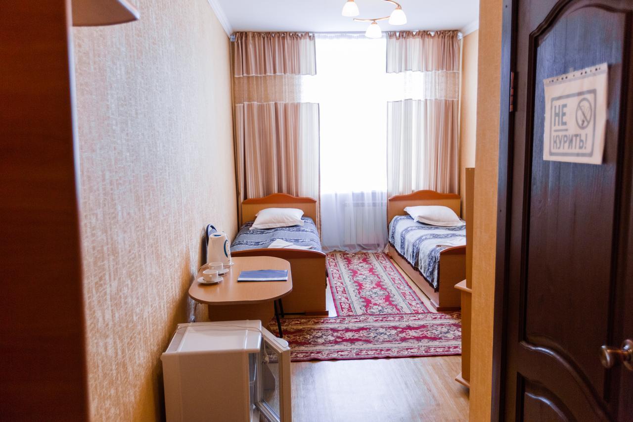 Leninogorsk Hotel Altay מראה חיצוני תמונה